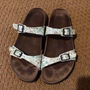 Birki’s sandals